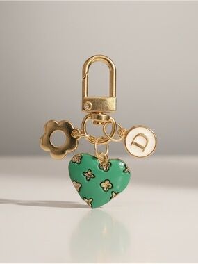 Bag Charm with Green Heart Pendant clover zipper pull